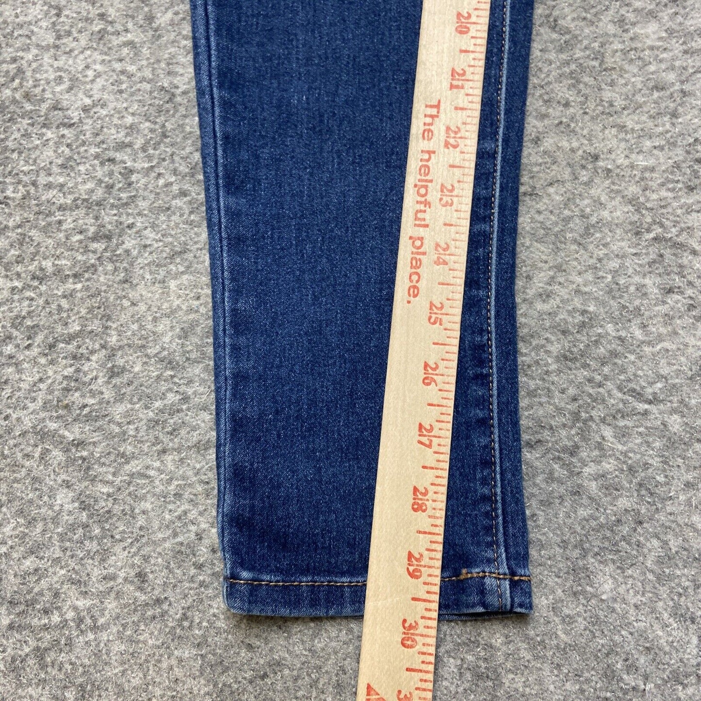 Astor Denim Distressed Skinny Jeans Women's Size 7 Dark Blue Faded Denim