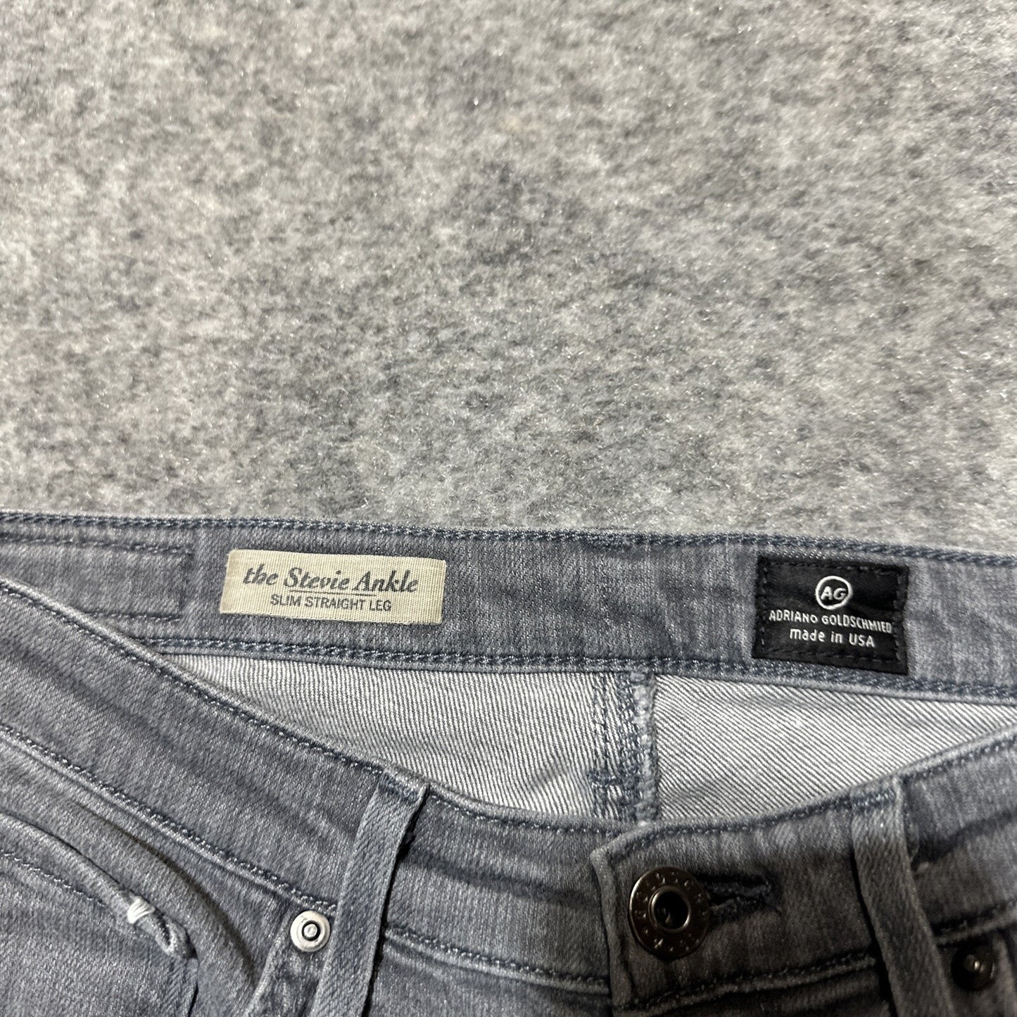 AG Adriano Goldschmied The Stevie Ankle Women’s Straight Leg Jeans Size 26R Gray