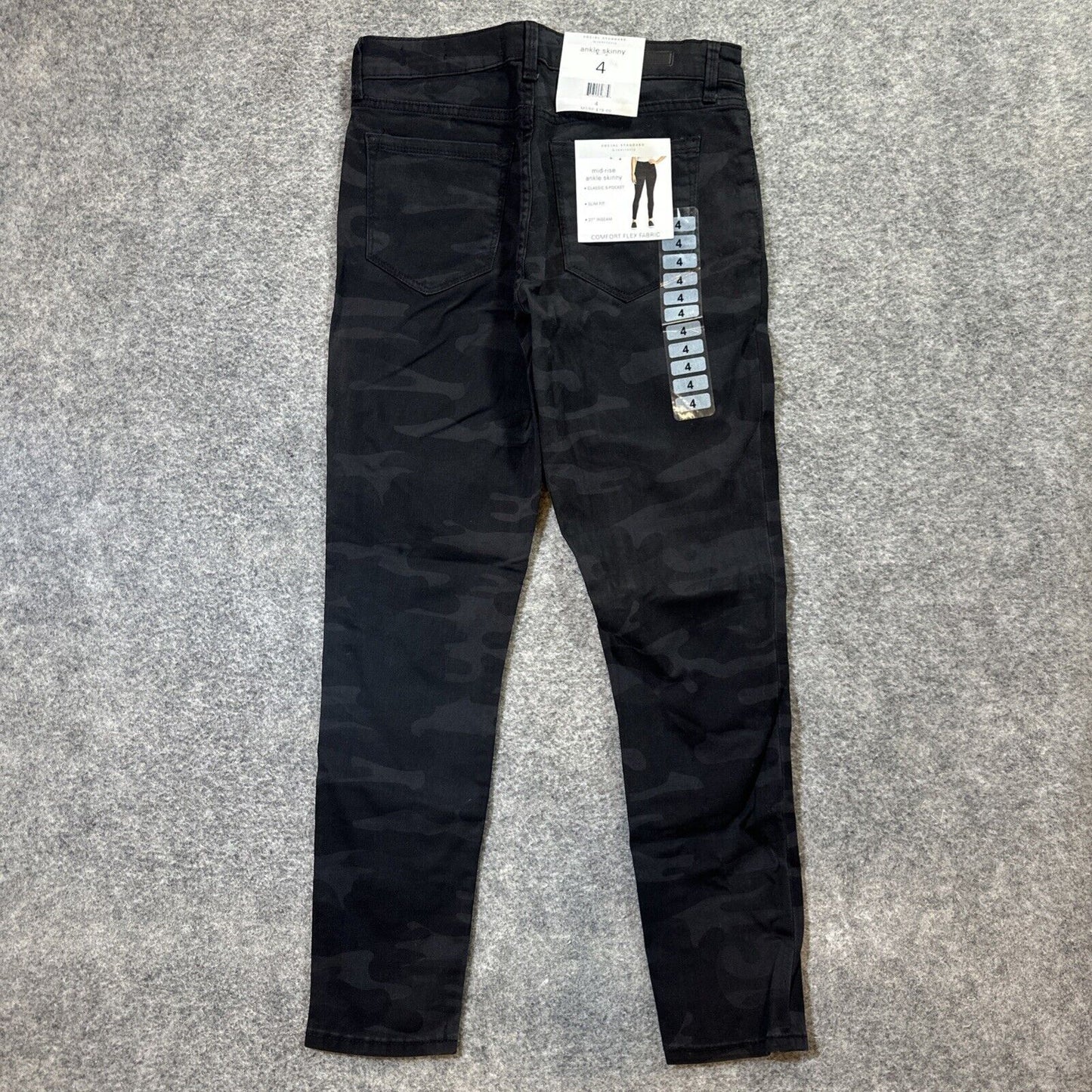 New Social Standard by Sanctuary Mid Rise Ankle Skinny Jeans Womens 4 Black Camo