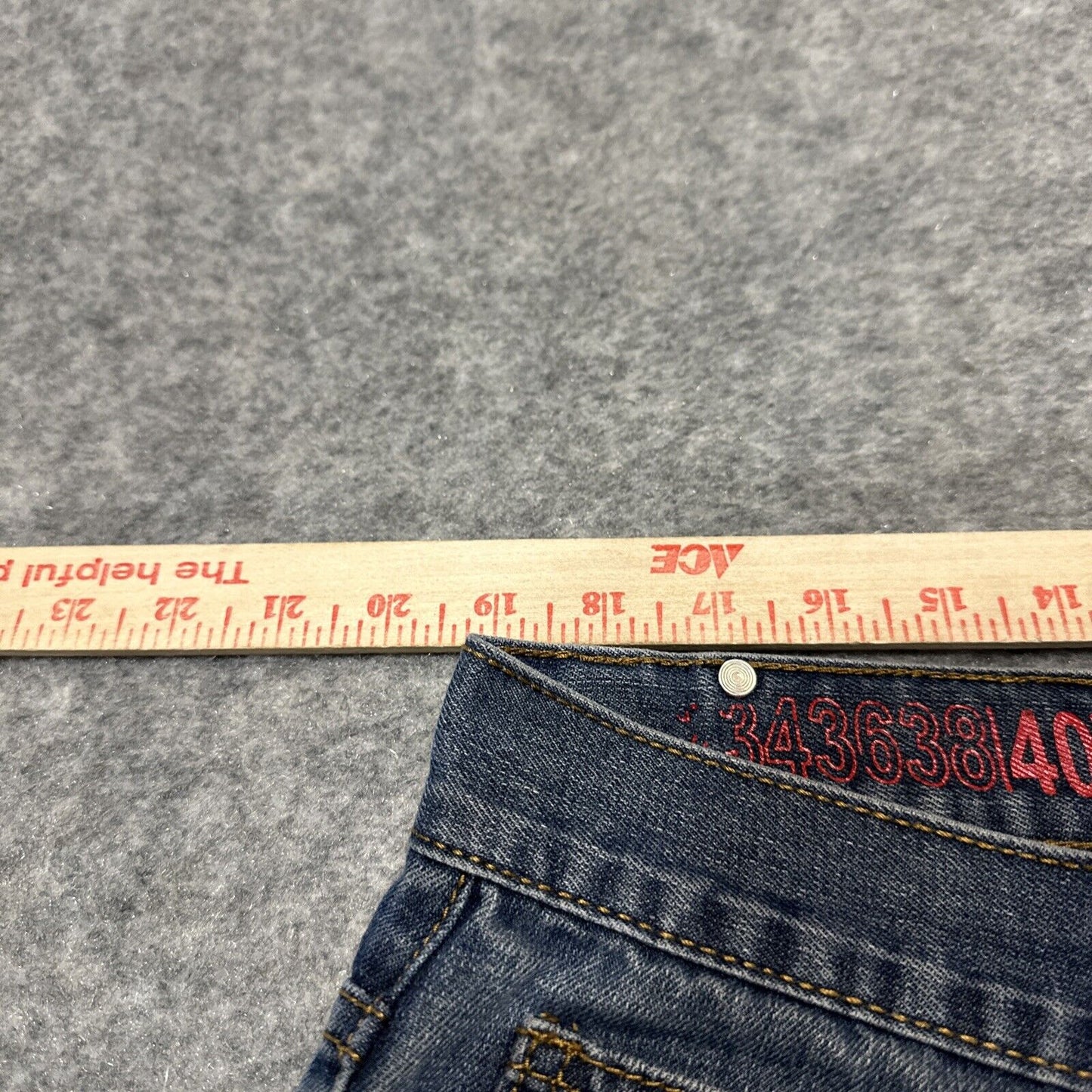 Linea Uomo Relaxed Straight Fit Men's Bermuda Jean Shorts Size W40 Blue Denim