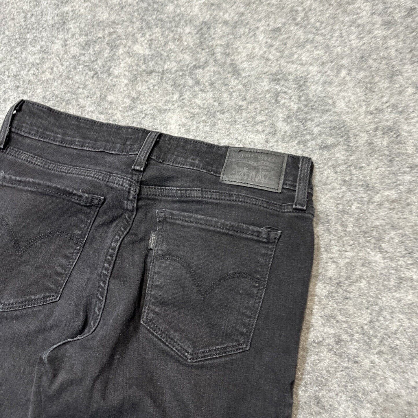 Levi's 711 Skinny Women's Distressed Jeans Size 27 Black Dark Wash Denim