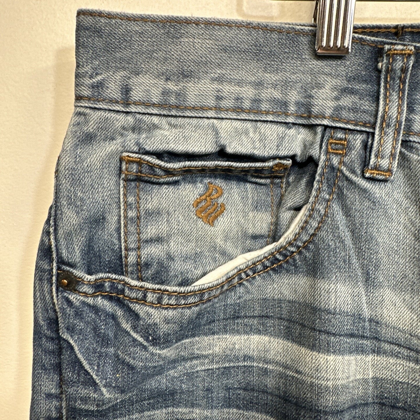 Rocawear Jeans Men's 38x30 Blue Denim Straight Leg Y2K Classic Fit Distressed