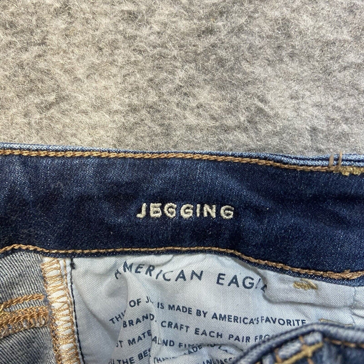American Eagle Next Level Stretch Distressed Jegging Womens Sz 0 Short Dark Blue