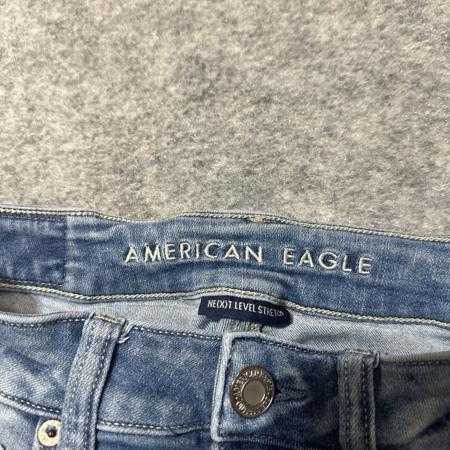American Eagle Next Level Stretch Women's Skinny Jeans Size 2 Blue Light Wash