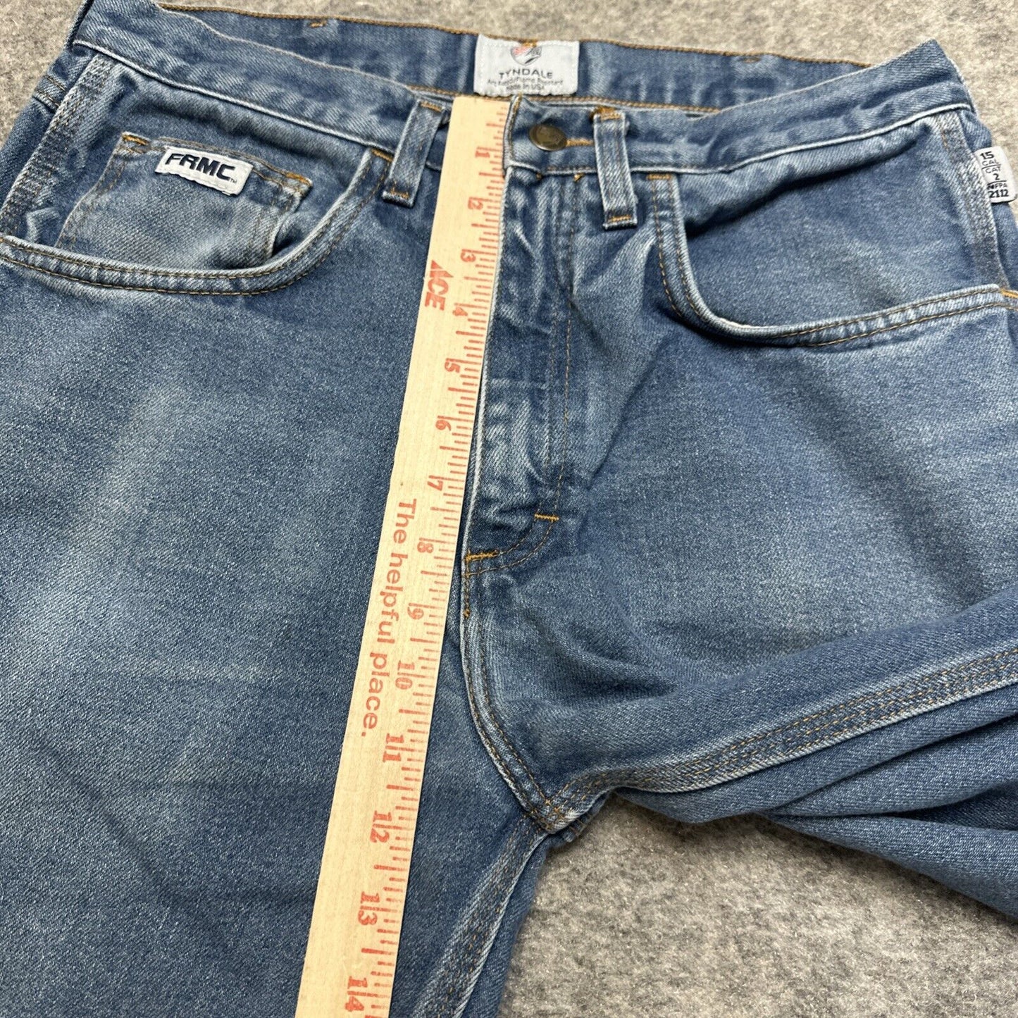 Tyndale FR Straight Jeans Men's Size 32x30 Blue Medium Wash Denim