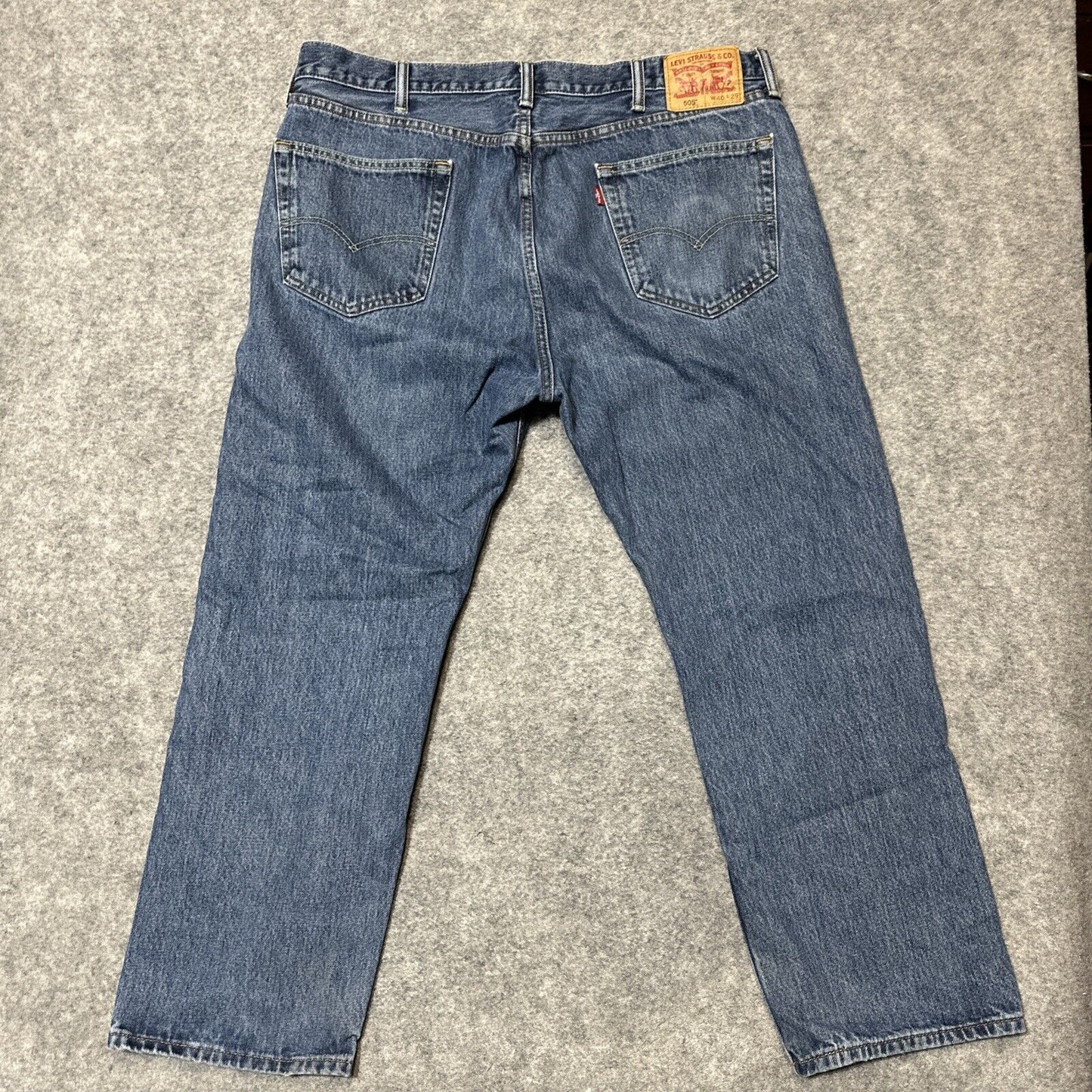 Levi's 505 Regular Fit Men's Straight Jeans Size 40x29 Blue Medium Wash Denim