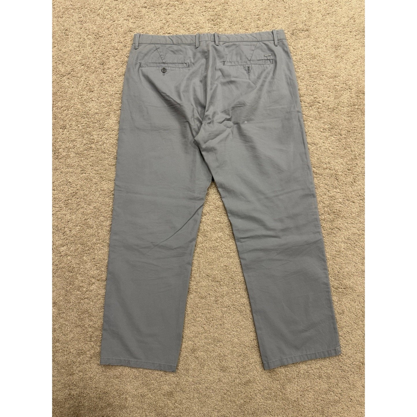 Calvin Klein Men's Slim Fit Stretch Chinos Size 36x29 Gray