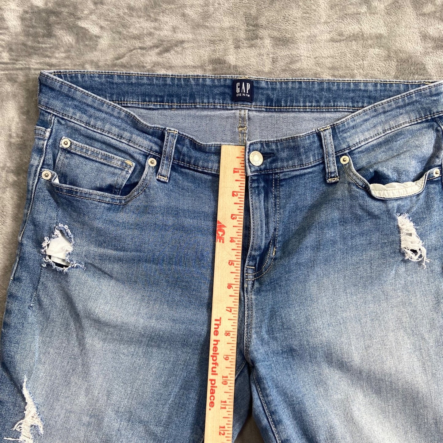 Gap Bermuda Denim Shorts Men's Size 31 Blue Jorts Distressed Longer 11"
