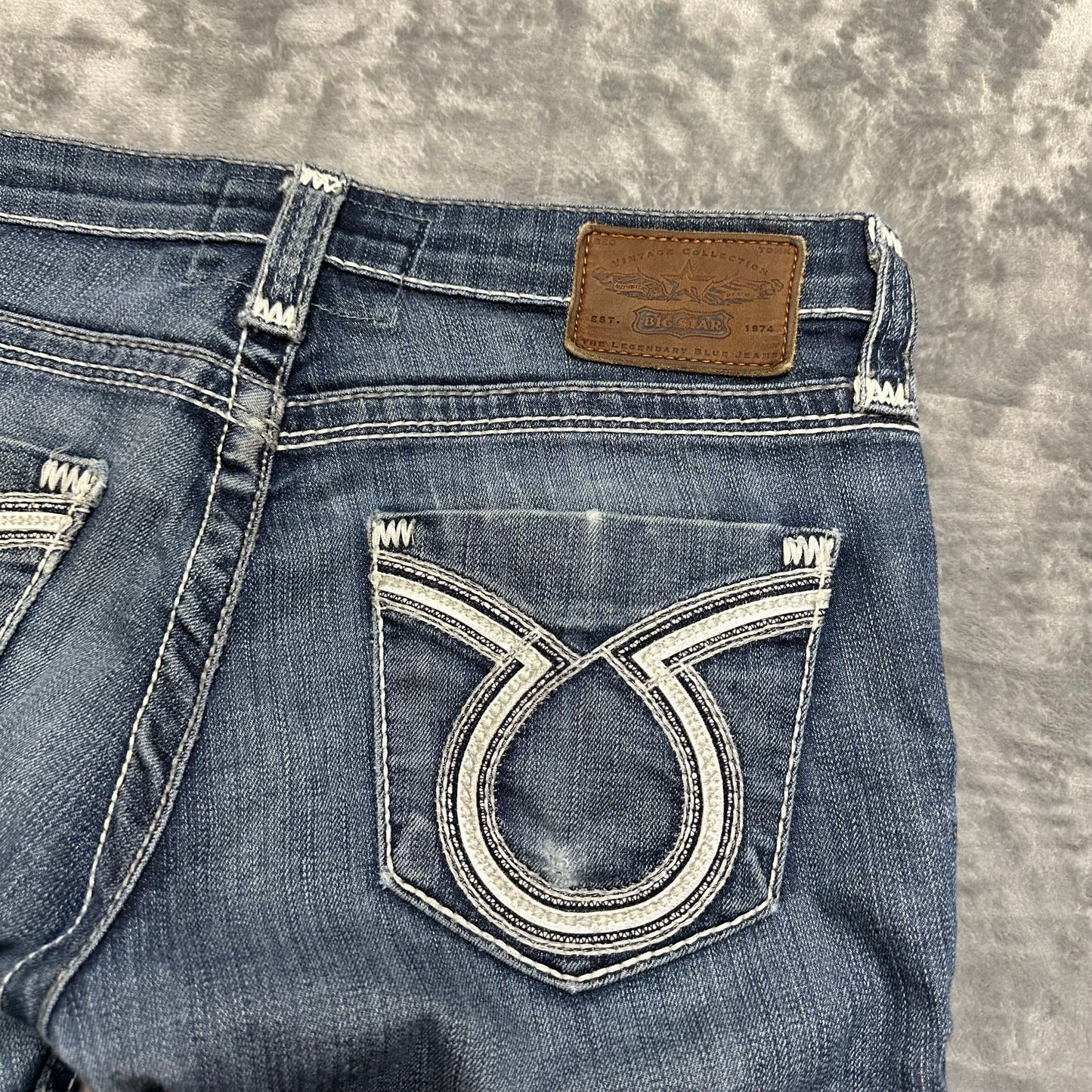Vintage Big Star Straight Jeans Women's Size 27 Blue Denim *stain in picture*