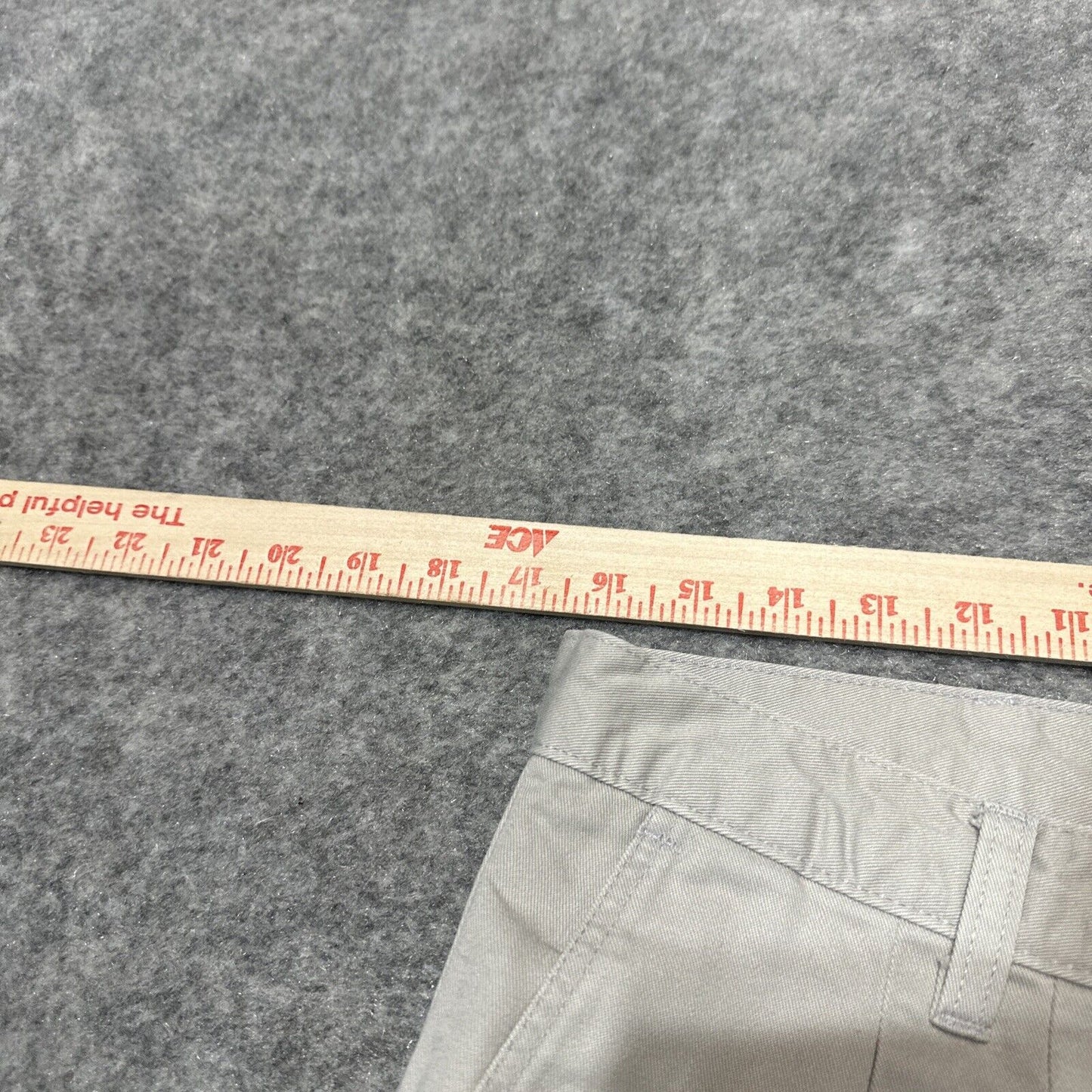 Timber Creek By Wrangler 69901PT Men's Straight Pleated Chino Pants Size 33x30