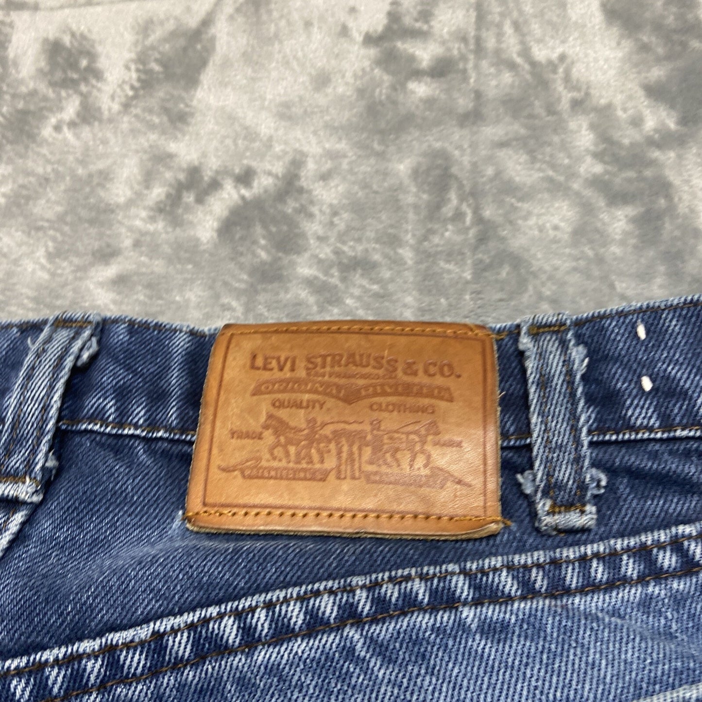 Vintage Levi’s 505 Straight Jeans Men’s Size 32x34 Blue Denim 80s Black Tab Rare