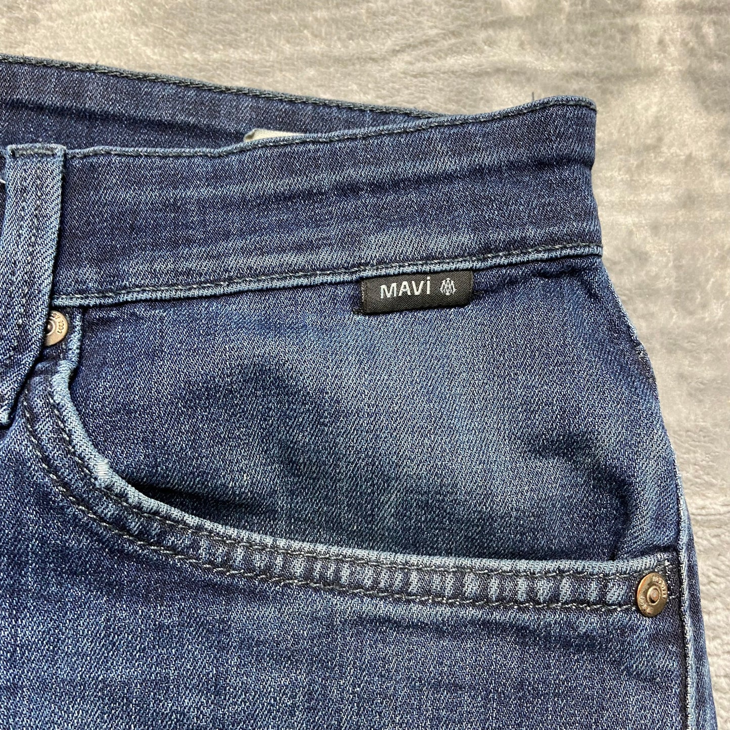 Mavi Marcus Slim Straight Leg Jeans Men's Size 32 Blue Denim Med Wash EUC