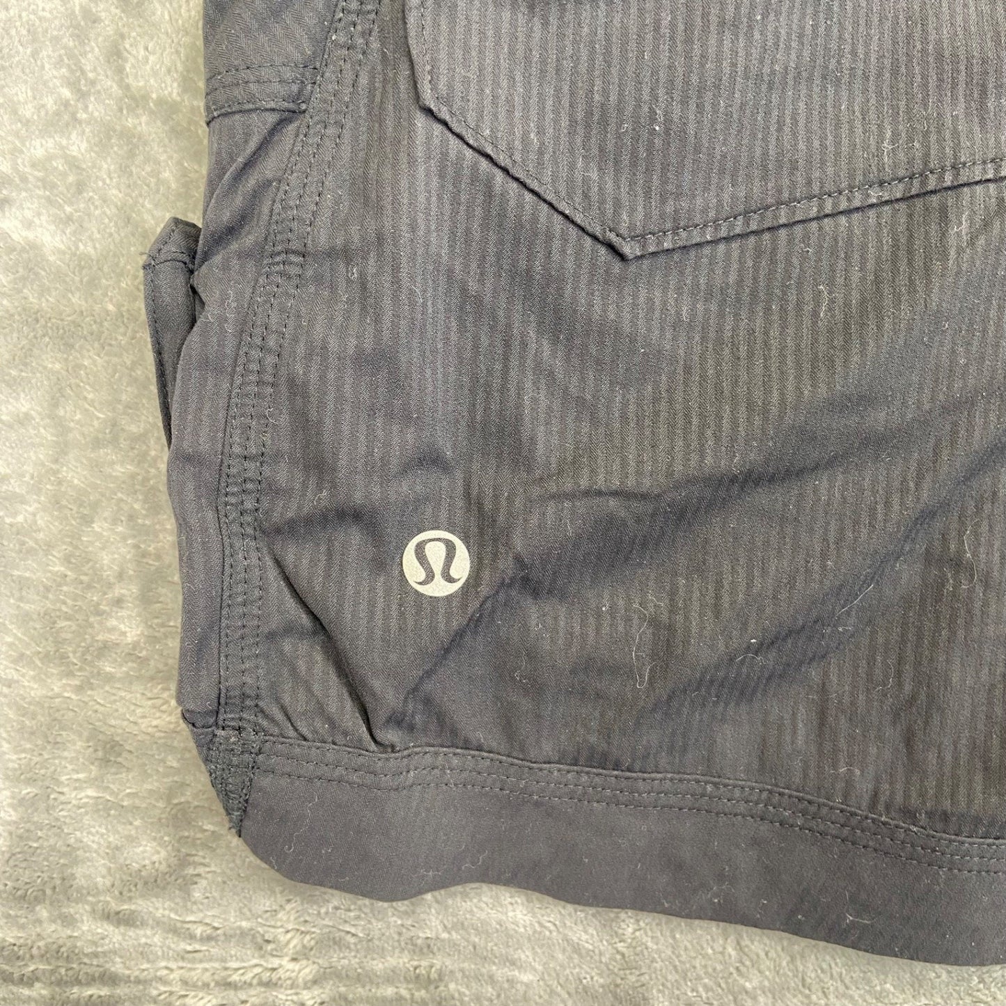 Lululemon Women's On the Fly Shorts Black Size XL #534424