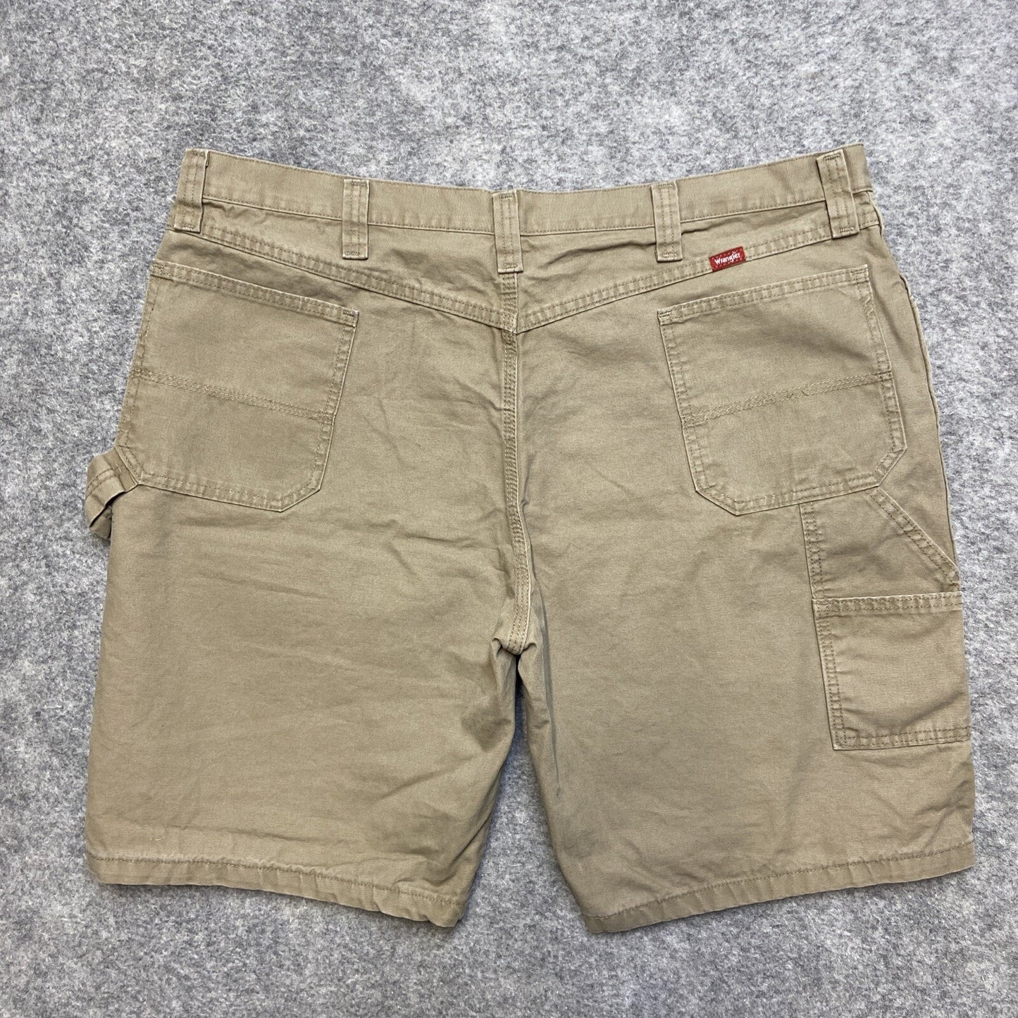 Wrangler Carpenter Shorts Men's Size 42 Brown Tan Work Shorts