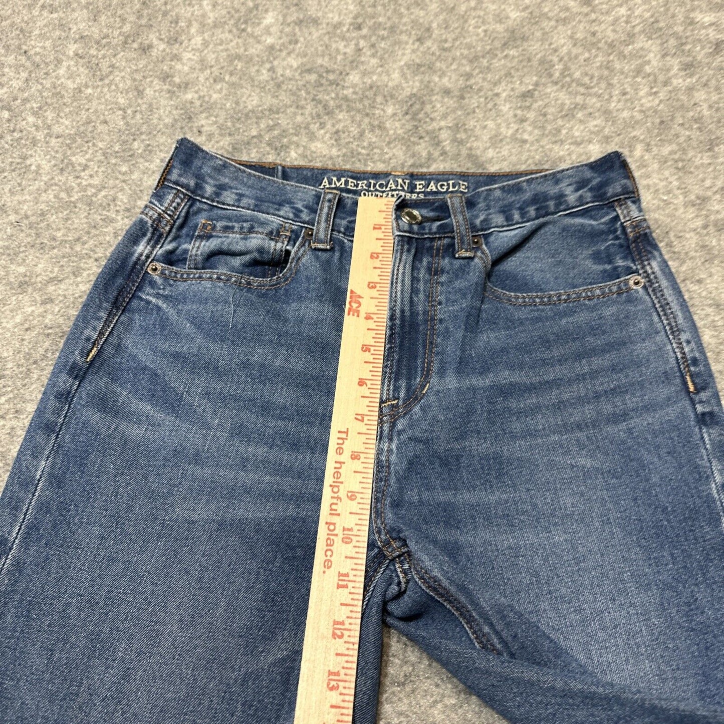American Eagle Mom Jean Women's Jeans Size 2 Blue Light Wash Denim