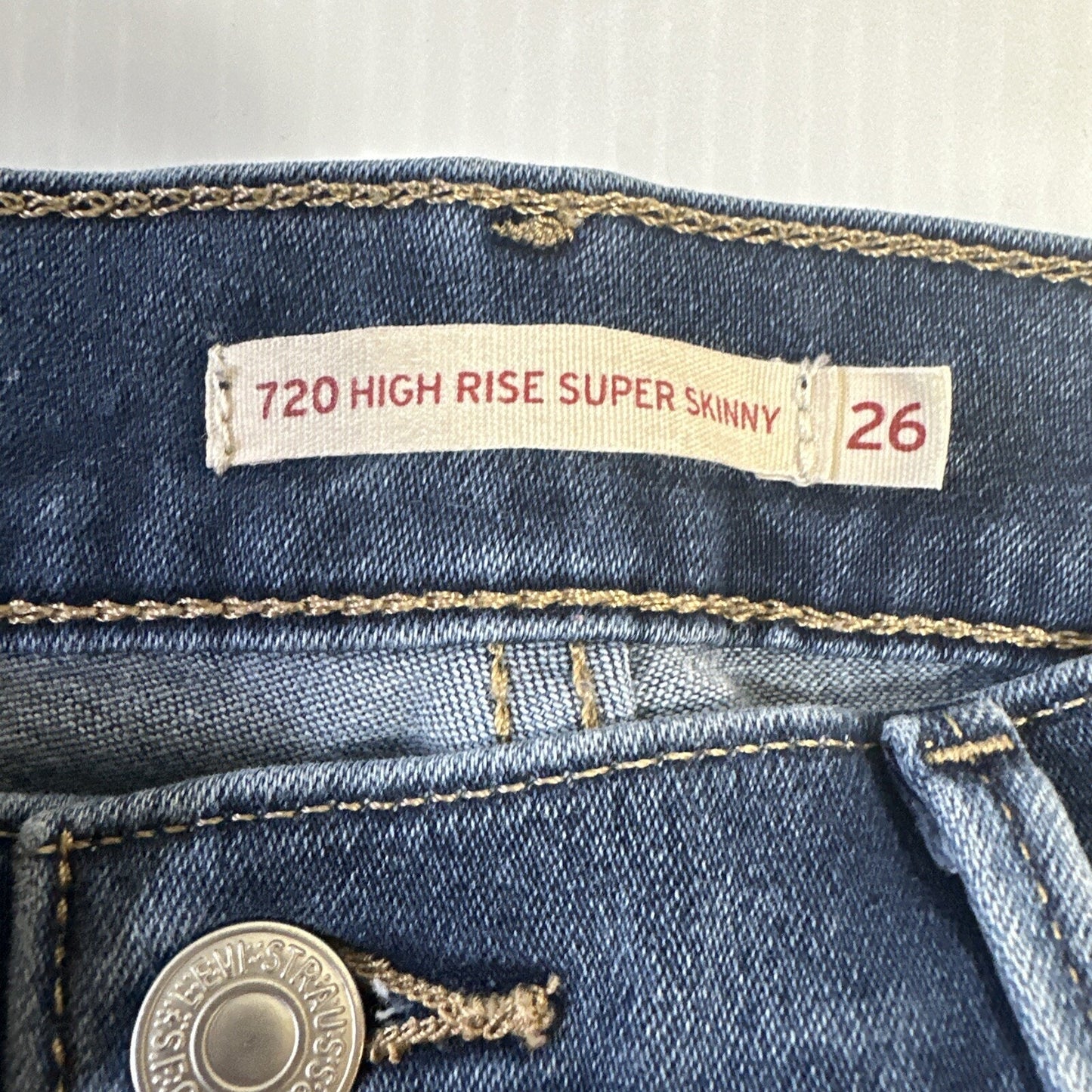 Levi’s 720 High Rise Super Skinny Jeans Women’s 26 26x30 Blue Medium Wash Denim