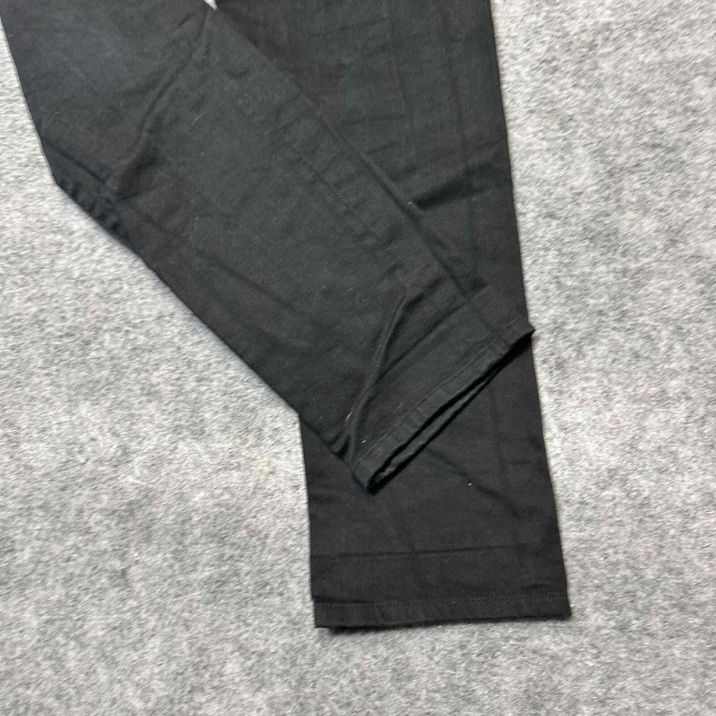 Uniqlo Jeans Men's Straight Button Fly Jeans Size 30x34 Black Dark Wash Denim