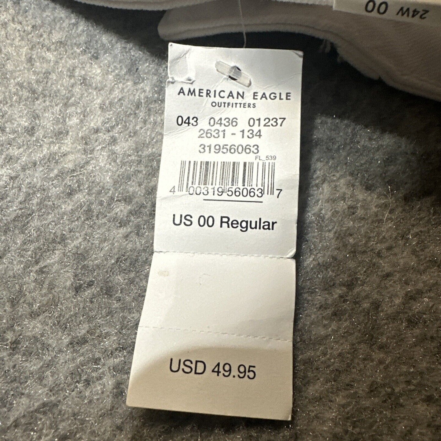 NEW American Eagle Stretch Women's Mom Jean Size 00R White Denim