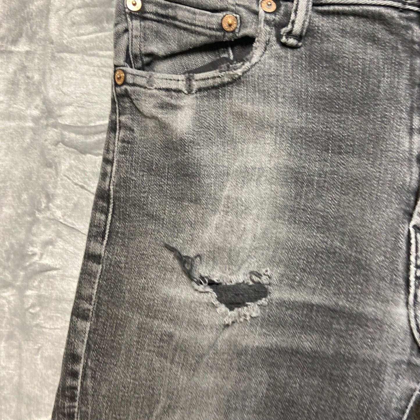 American Eagle Airflex Distressed Slim Straight Jeans Mens 30x34 Gray Denim