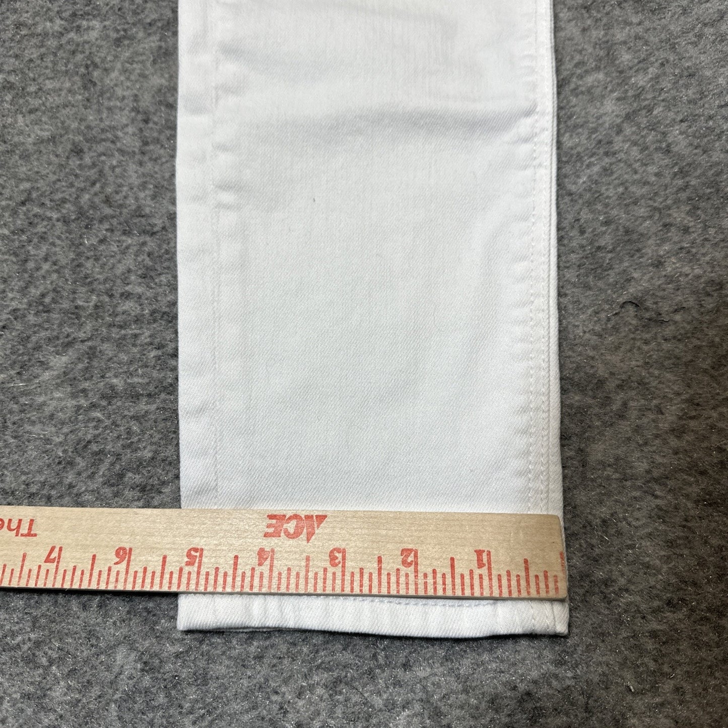 NEW American Eagle Stretch Women's Mom Jean Size 00R White Denim