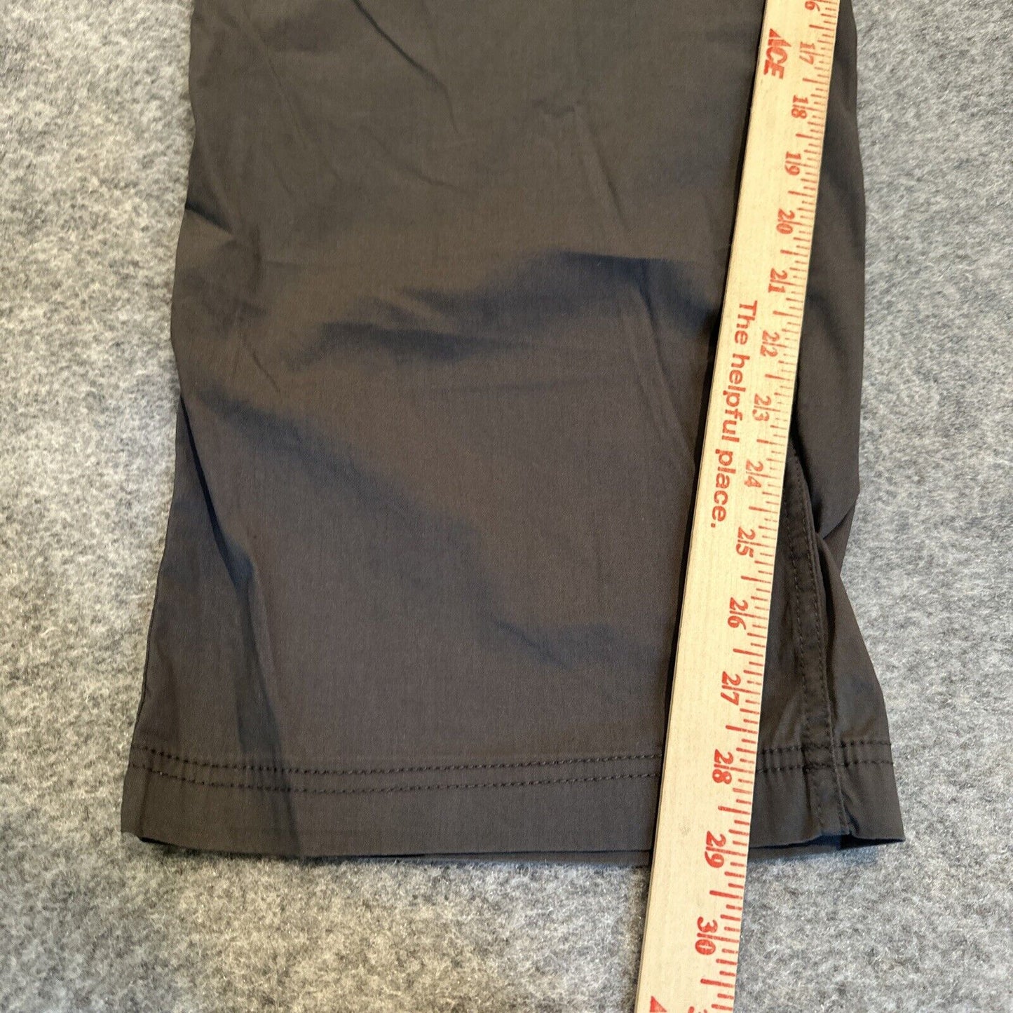The BC Clothing Co. Men's Reversible Hiking Cargo Pants Size 30 Brown Dark