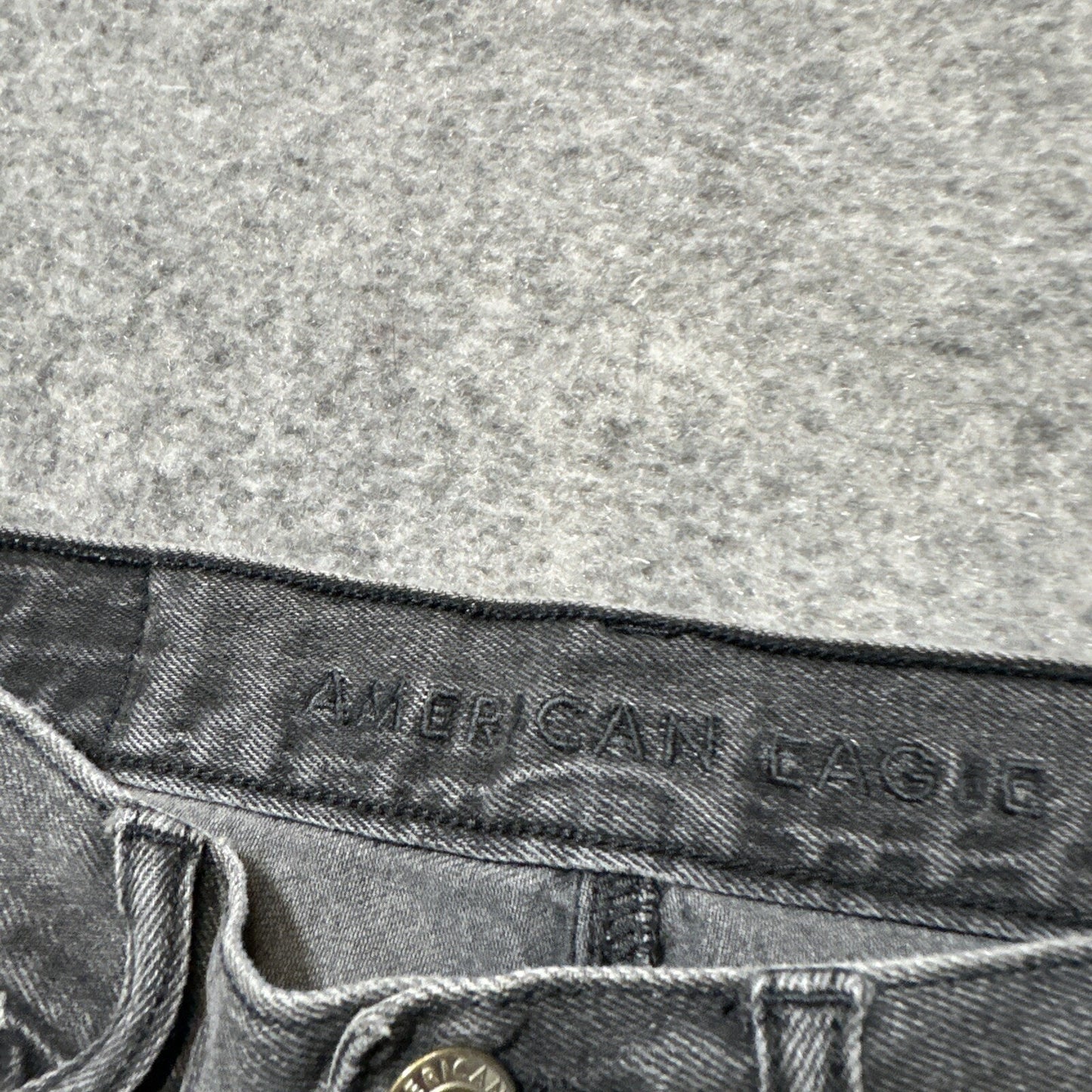 American Eagle Women's Distressed Mom Jeans Size 0R Gray Denim