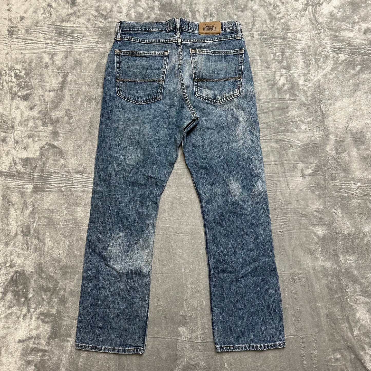 Lot of 3 Work Jeans Mens Size 30x30 Levi’s American Eagle Wrangler Blue Denim