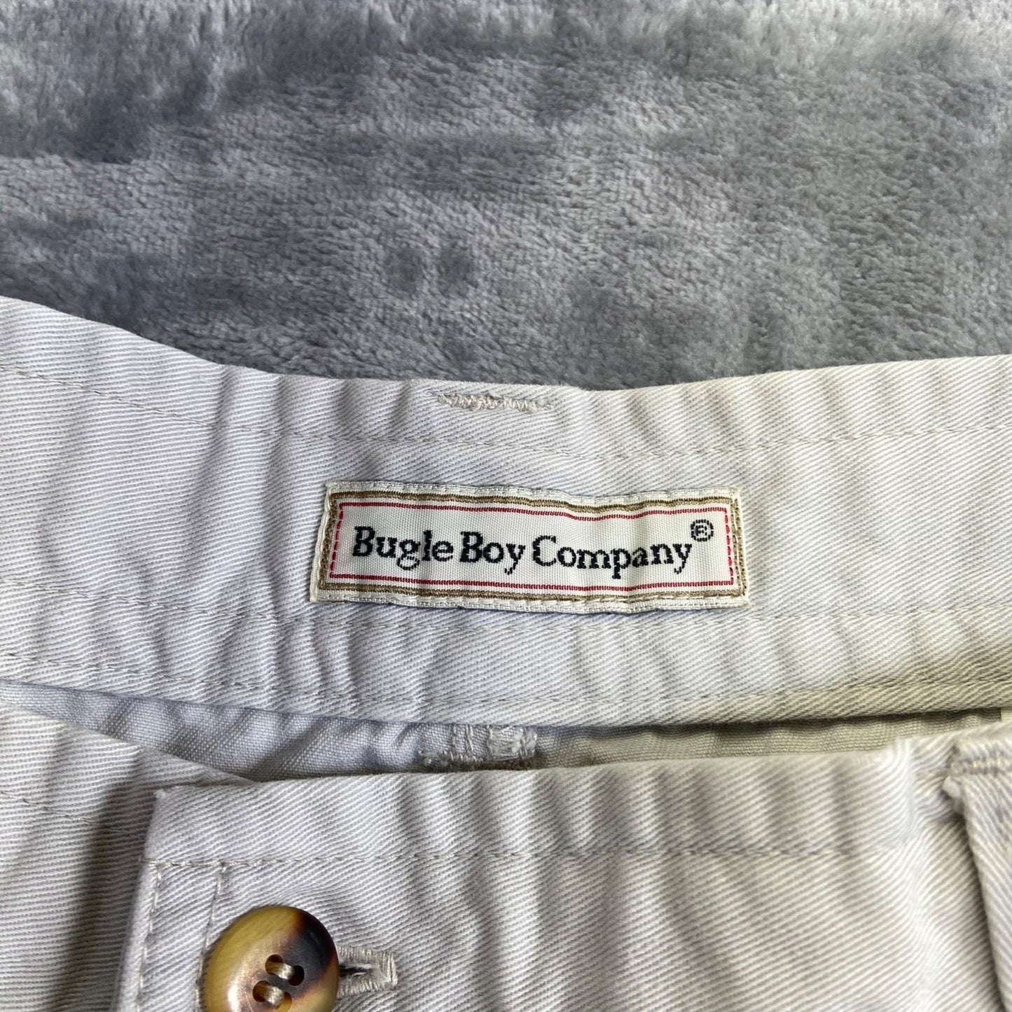 Vintage Bugle Boy Men's Pleated Chino Pants Size 38x30 Beige Khaki 90s Preppy