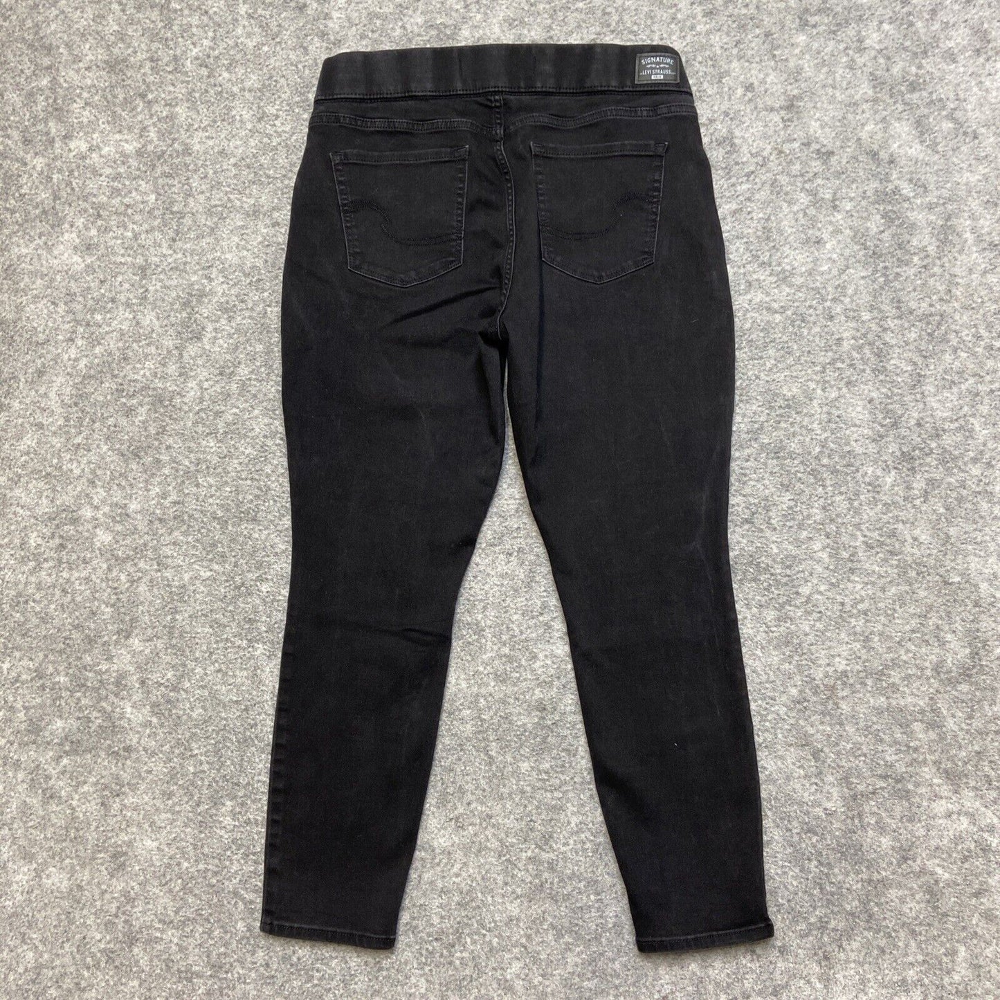 Signature Levi's Totally Shaping Pull On Skinny Jeans Women's Sz 14S Black 32x28