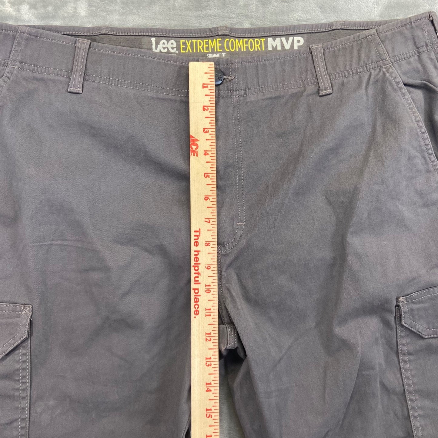 Lee Men's Extreme Comfort Cargo Pants 42x30 Gray