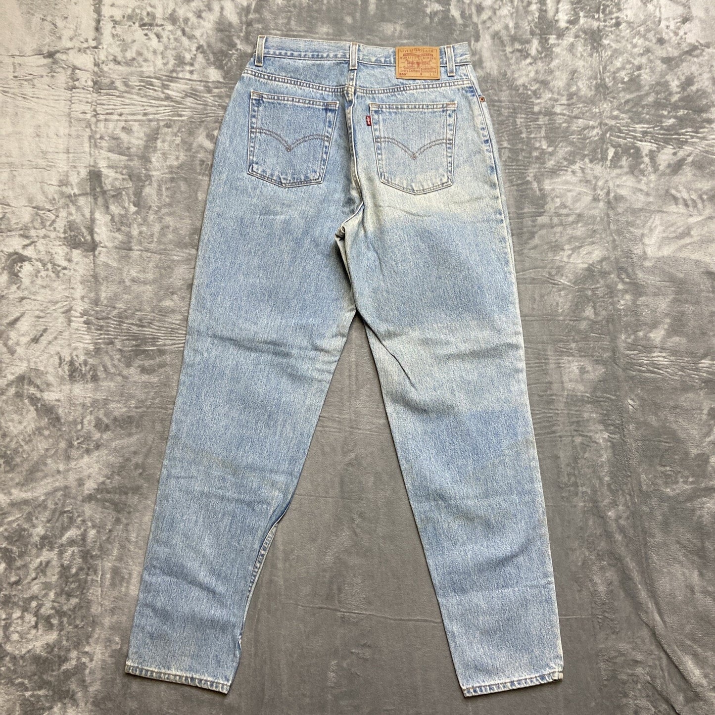 Vintage Levi's 550 Relaxed Fit Tapered Leg Jeans Women'sSize 16 Mis L Light Blue