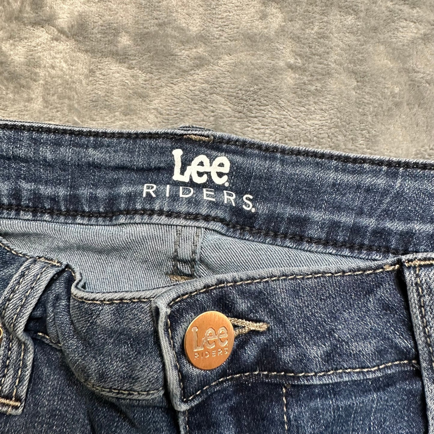Lee Riders Cuffed Skinny Jeans Women’s Size 10 M Blue Denim