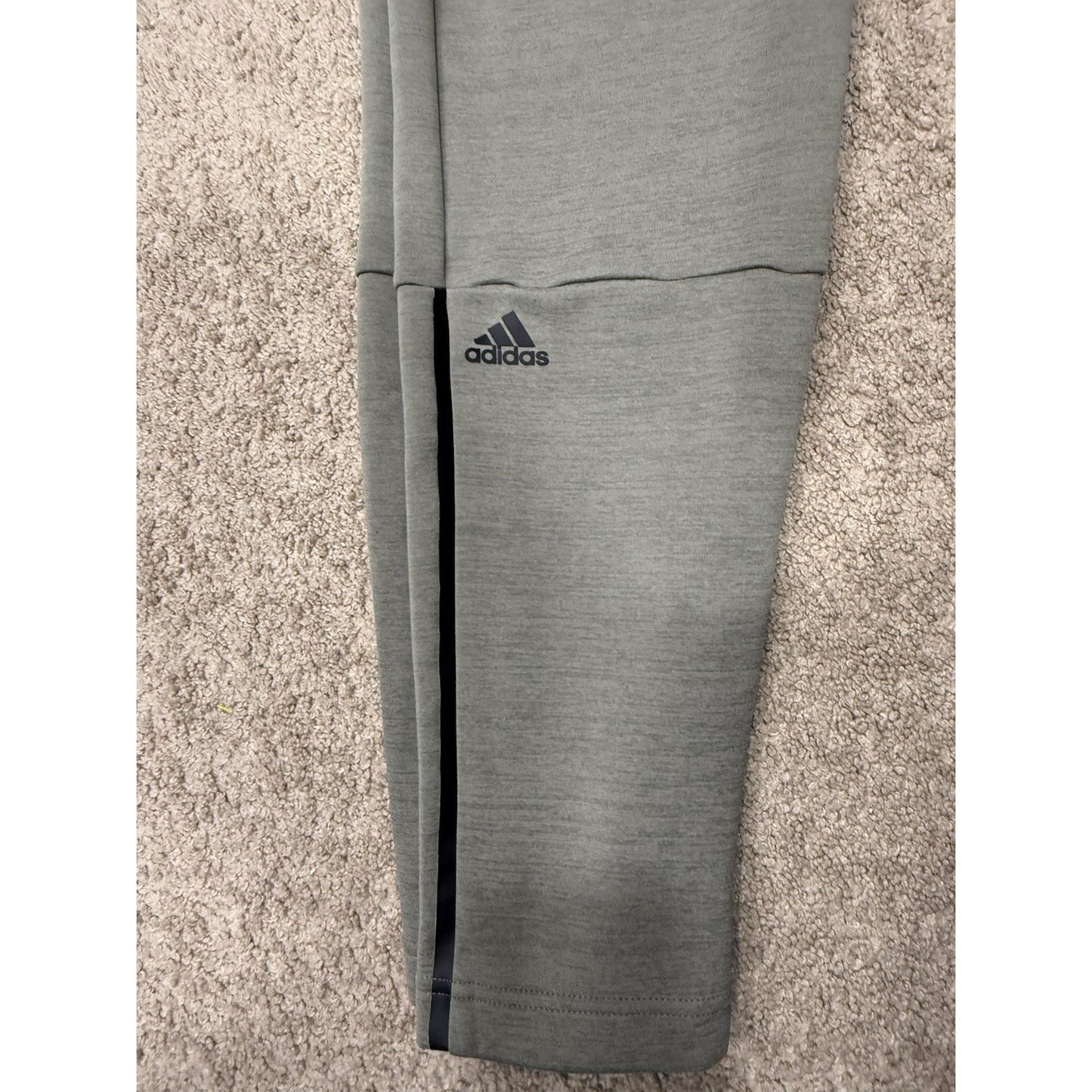 Adidas Men's TI TAP Athletic Zip Ankle Gray Pants Size M