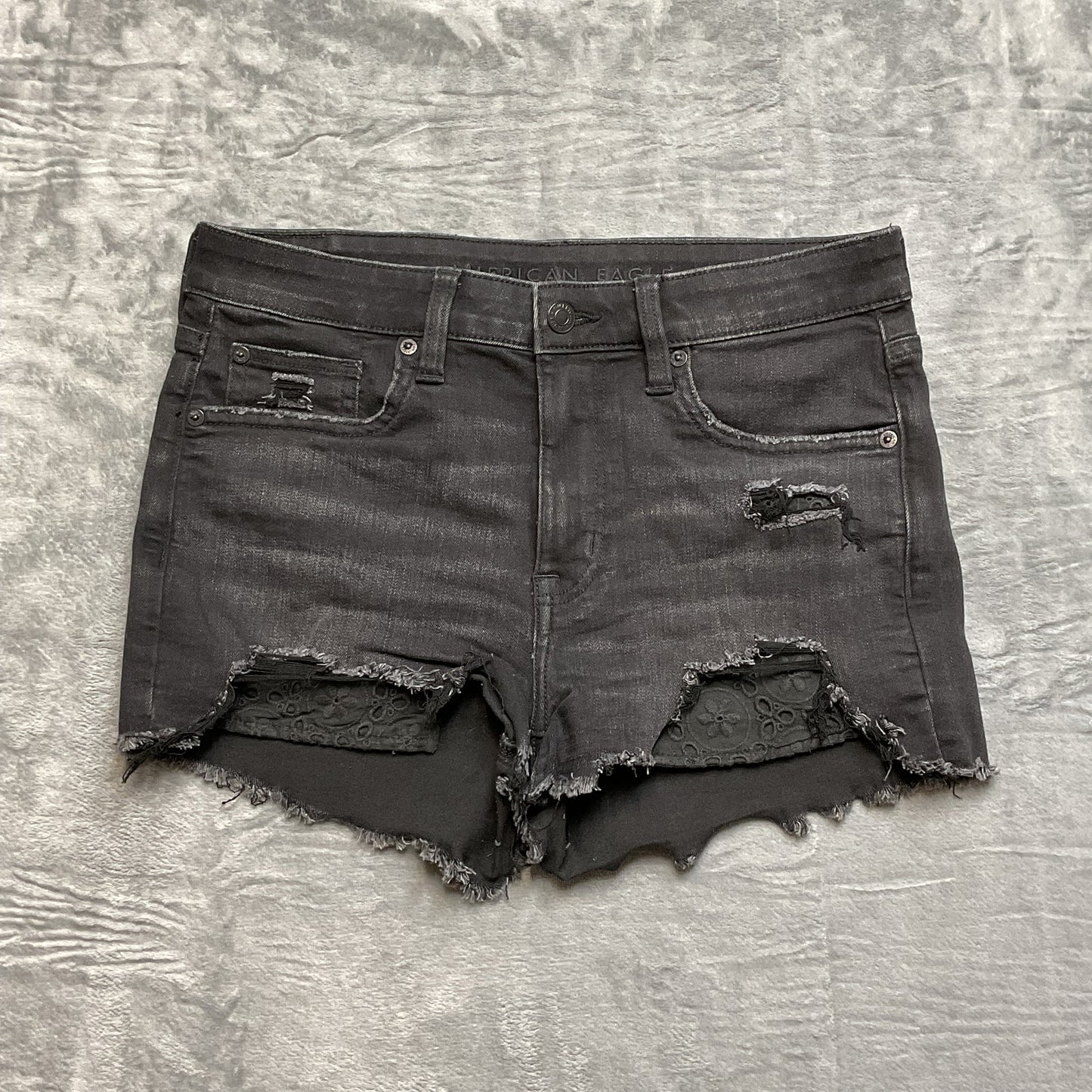 American Eagle Outfitters Destressed Cut-Off Shorts Women's Size 6 Black Denim