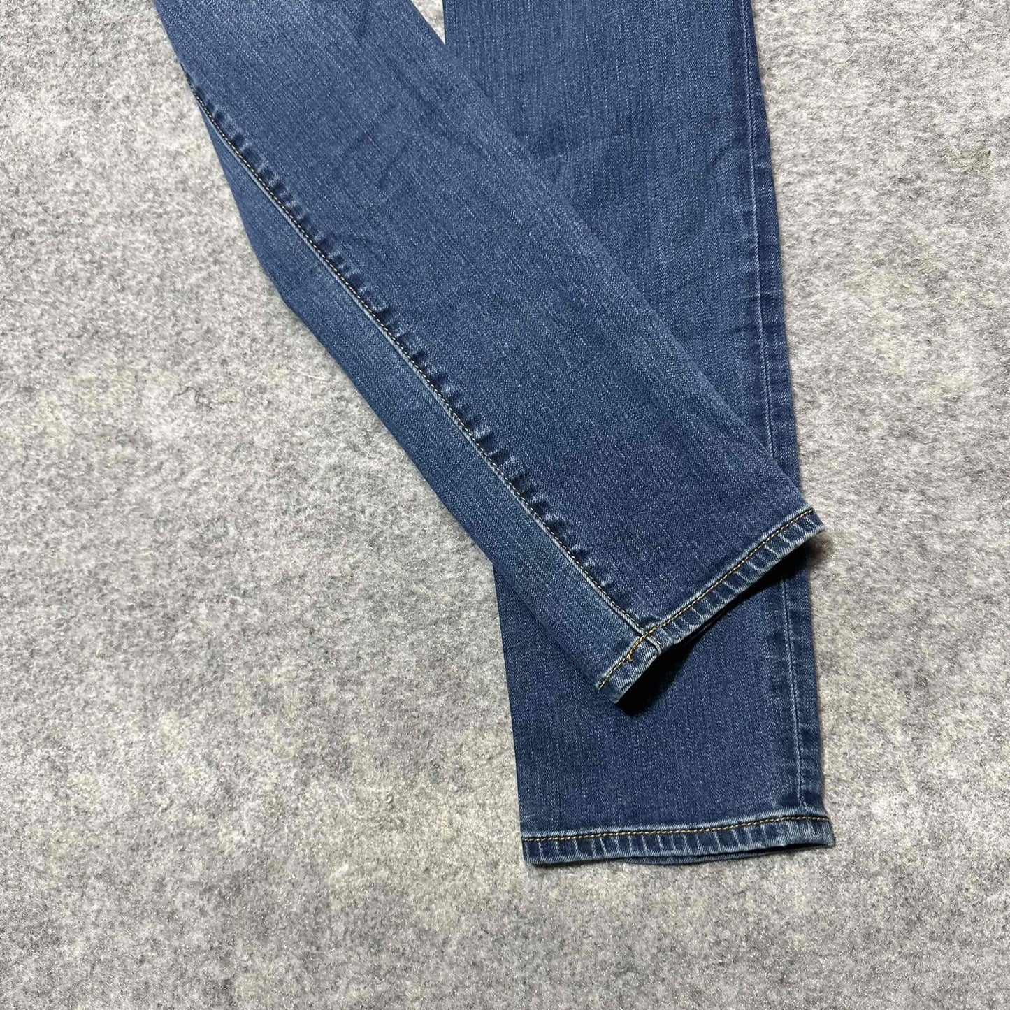 Lucky Brand Women's Leyla Skinny Distressed Jeans Size 26 Blue Dark Wash Denim