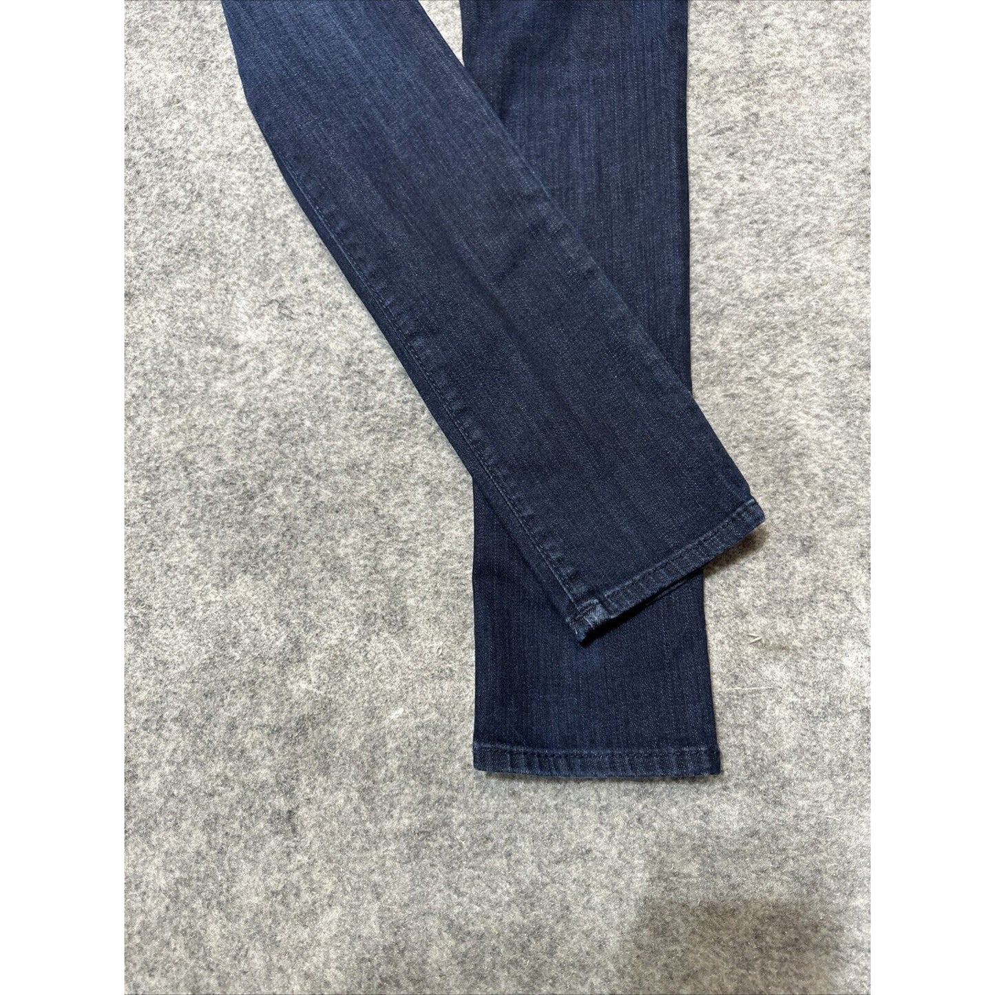 True Religion Halle Women's Skinny Jeans Size 24 Blue Dark Wash Denim