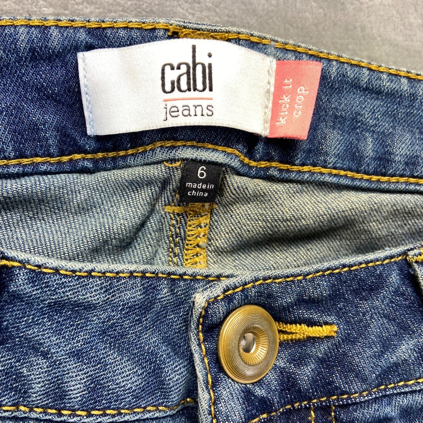 Cabi Kick It Crop Jeans Women's Size 6 Blue Denim Casual