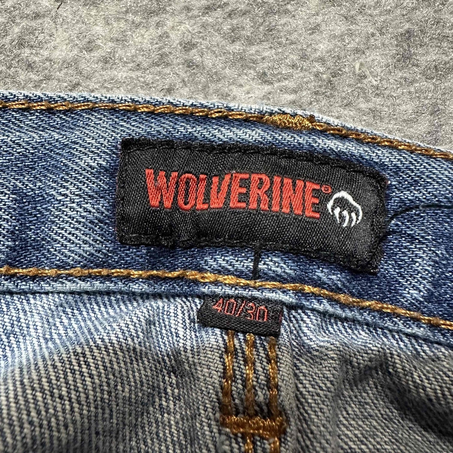 Wolverine Men's Boulder Straight Leg Cargo Work Jeans Size 40/30 Blue Wash Denim