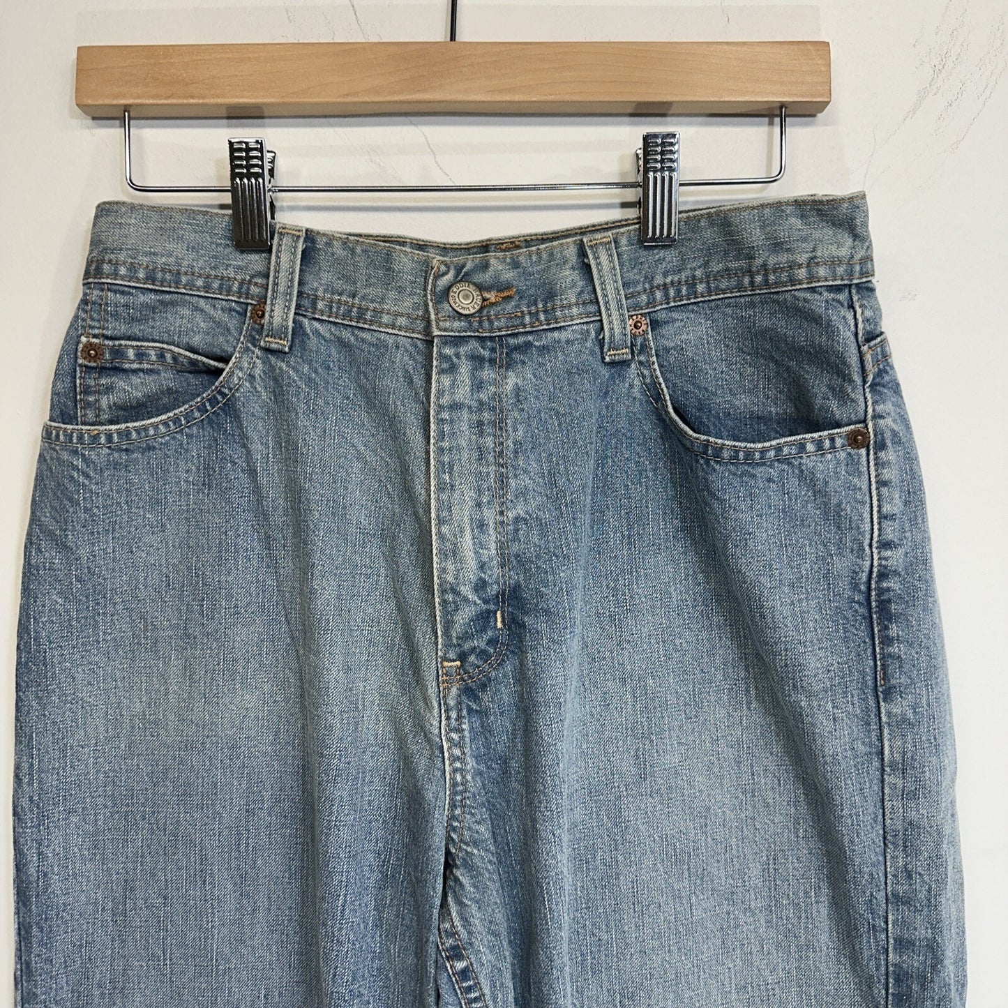 Eddie Bauer Jeans Women's Size 10R (29x31) Straight Leg Blue Denim