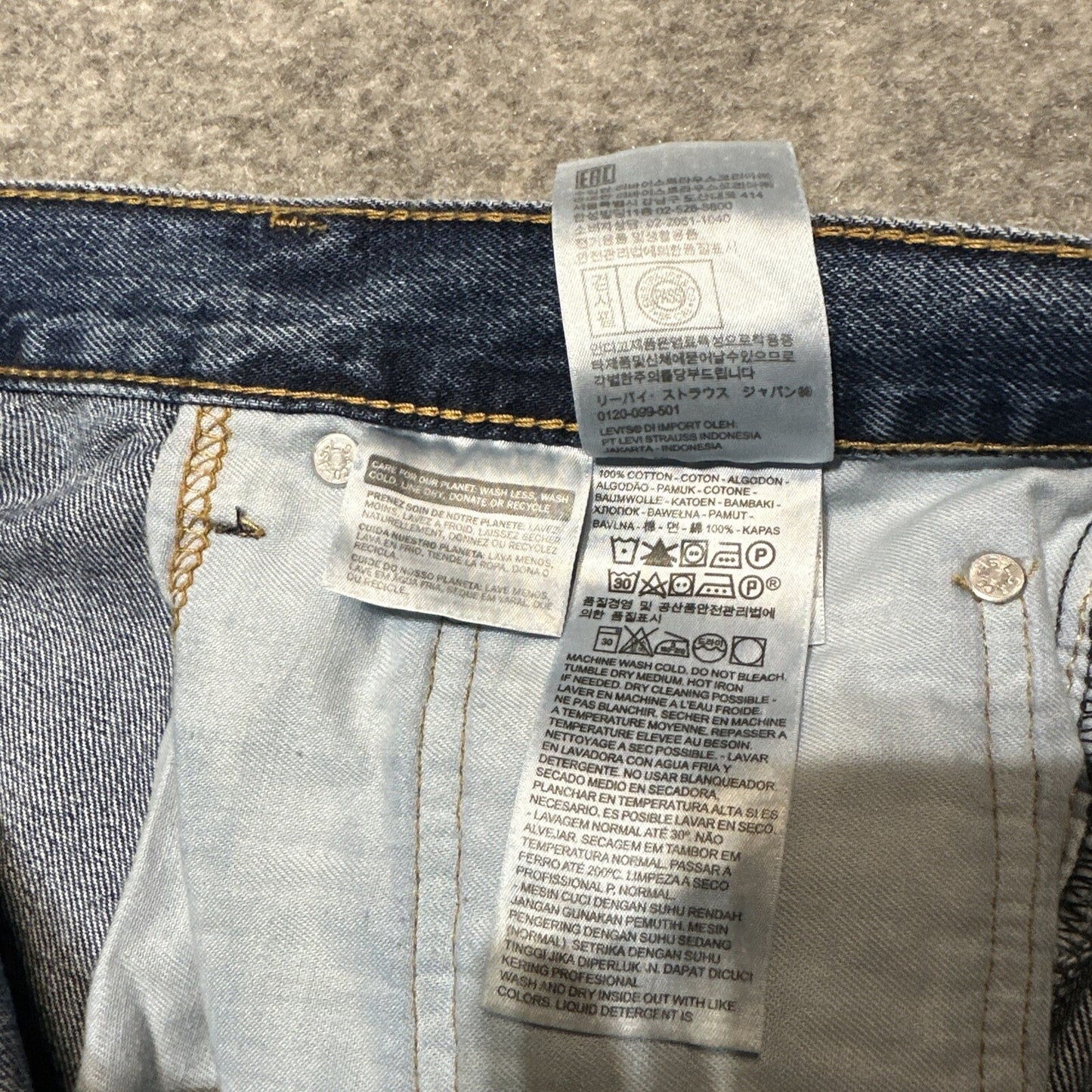 Levi's 550 Relaxed Fit Men's Straight Jeans Size 42x30 Blue Medium Wash Denim