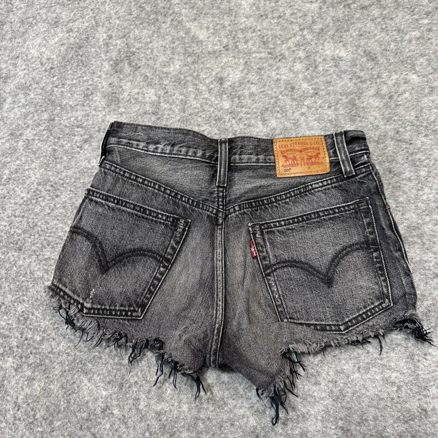 Levi's 501 XX Women's Cut-Off Jean Shorts Size W24 Black Dark Wash Denim