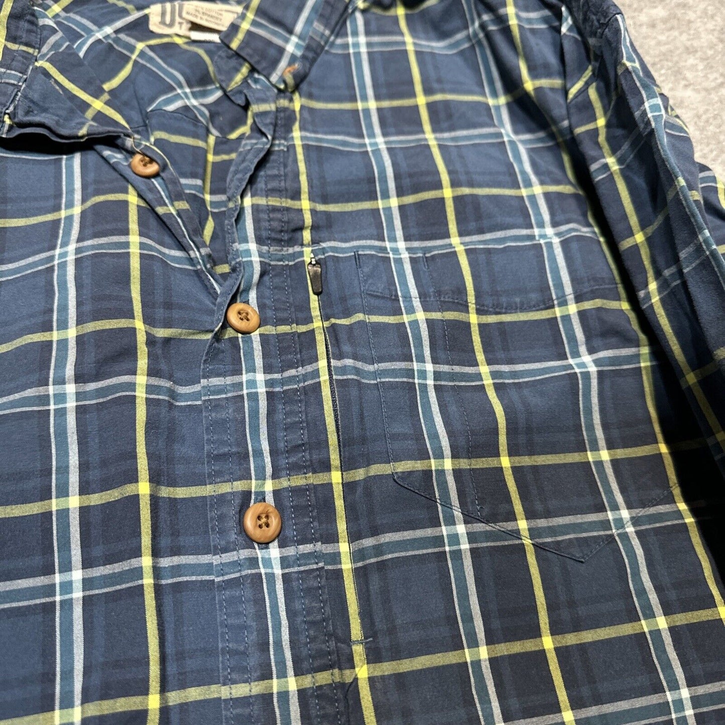 Duluth Trading Untucked Men's Slim Fit Button Up Long Sleeve Shirt Size XLT Blue