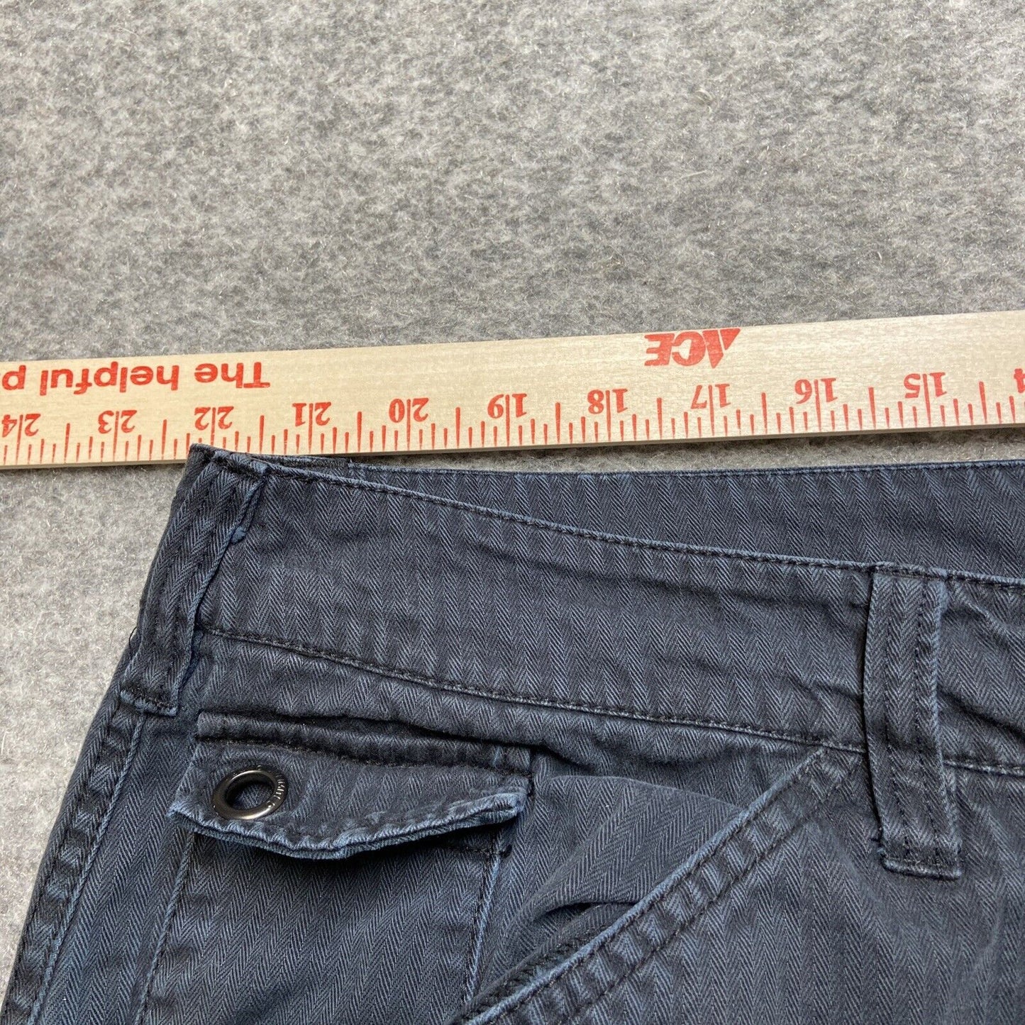 Ecko Unltd. Men's Shorts Size 46 Cargo Black