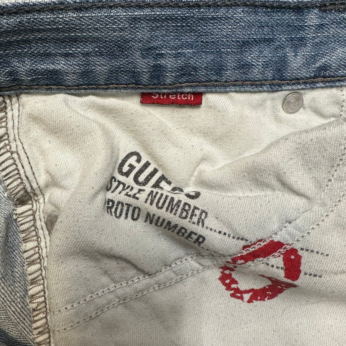 Guess Low Rise Flared Jeans Women's Size 31 Light Blue Denim
