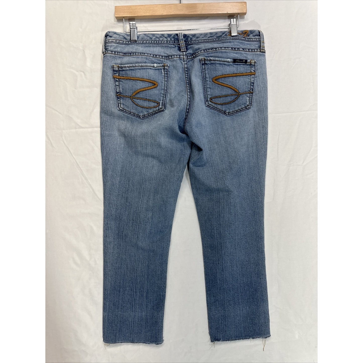 Seven7 Cropped Jeans Women’s Size 31 Blue Light Wash Stretch Denim