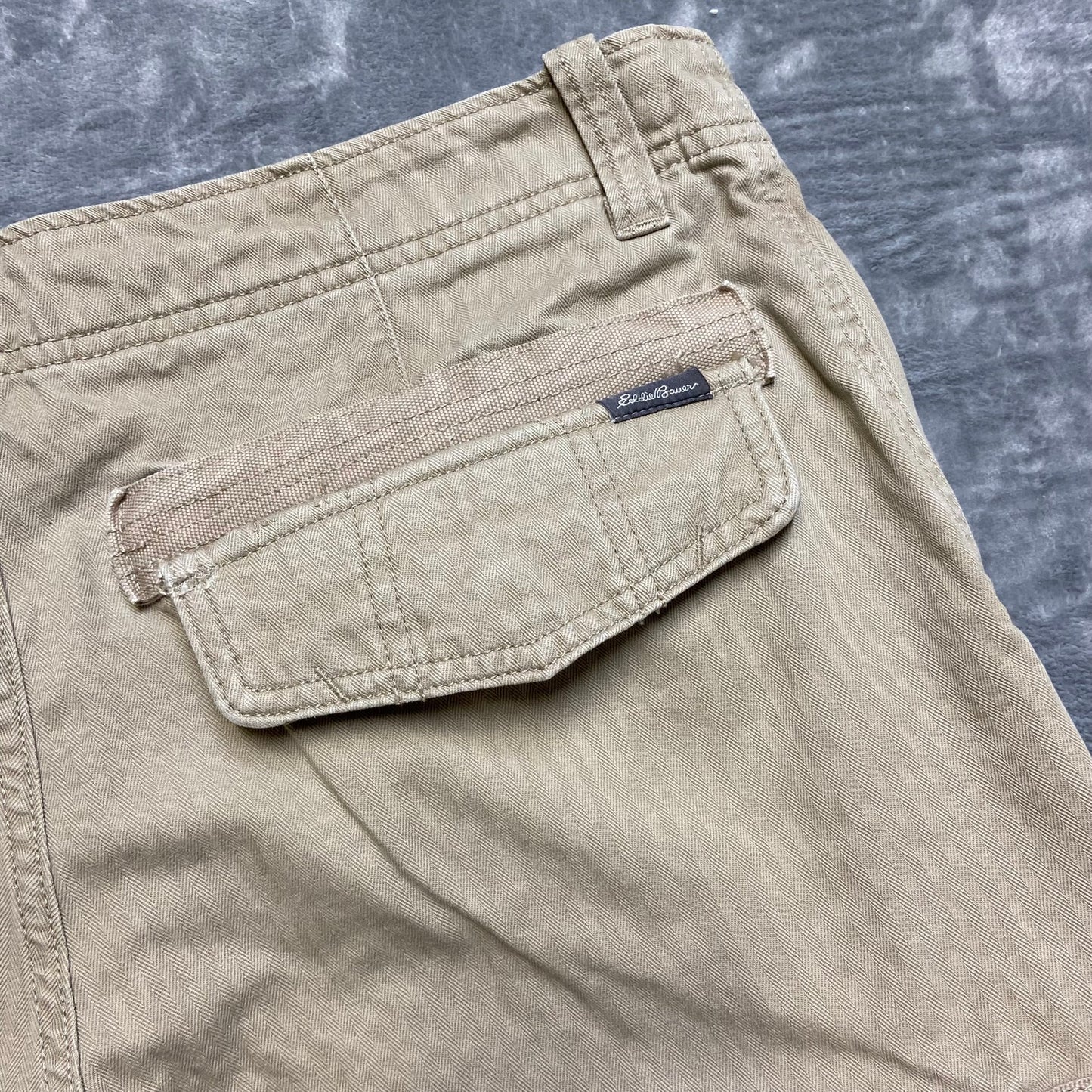 Eddie Bauer Cotton Cargo Shorts Men's Size 32 Beige
