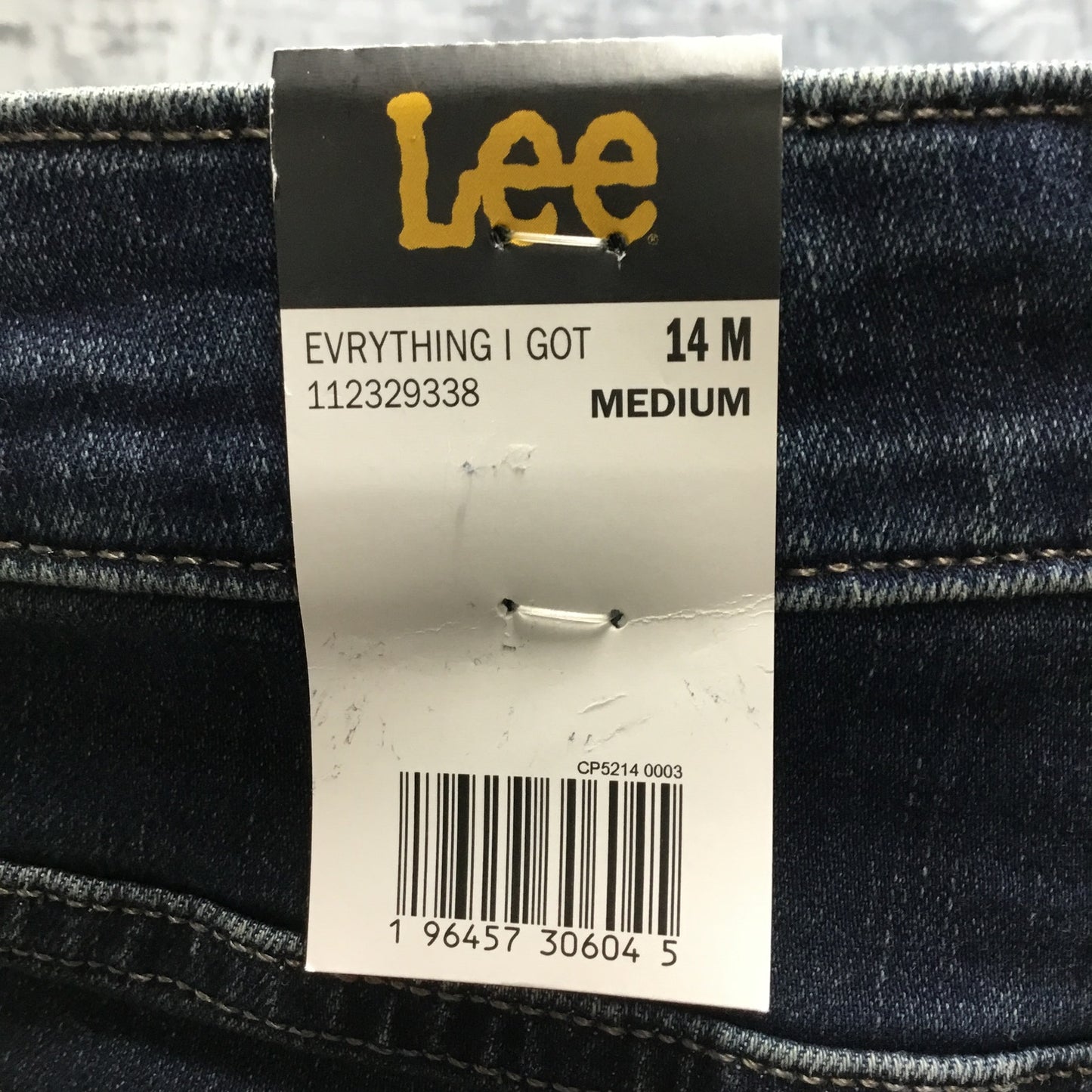 NWT Lee Legendary Style Evrything I Got Capri Jeans Women's Size 18 Dark Blue