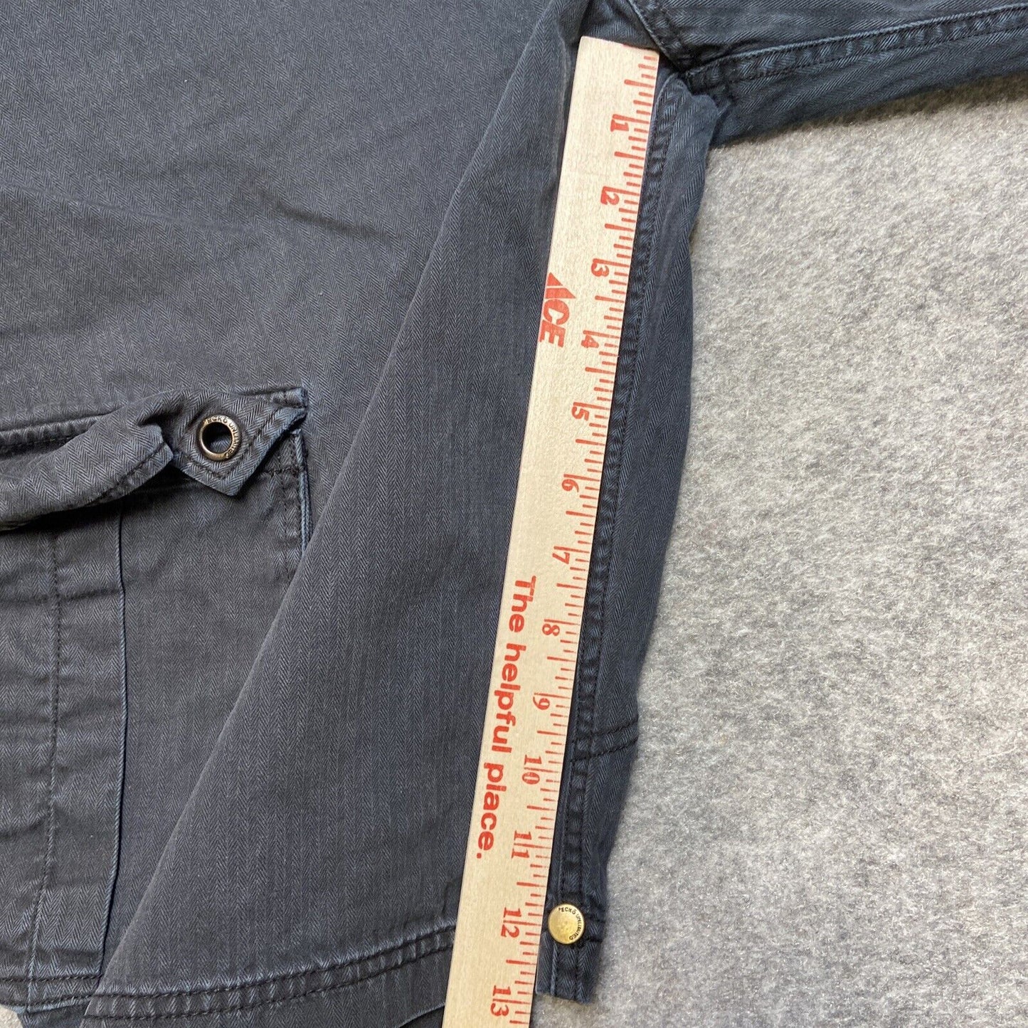 Ecko Unltd. Men's Shorts Size 46 Cargo Black