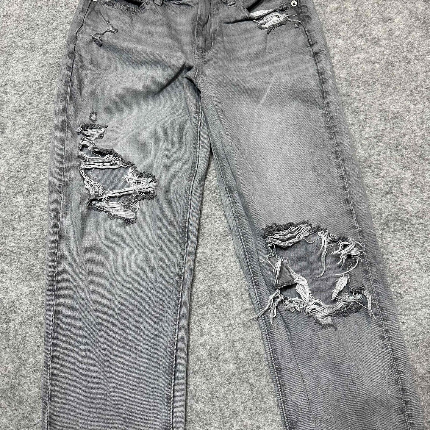 American Eagle 90s Women's Distressed Straight Jeans Size 0R Grey Denim