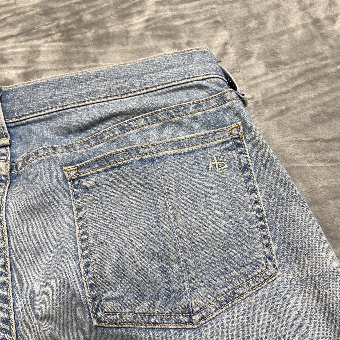 Rag & Bone Distressed Skinny Jeans Women’s Size 29 Light Blue Denim